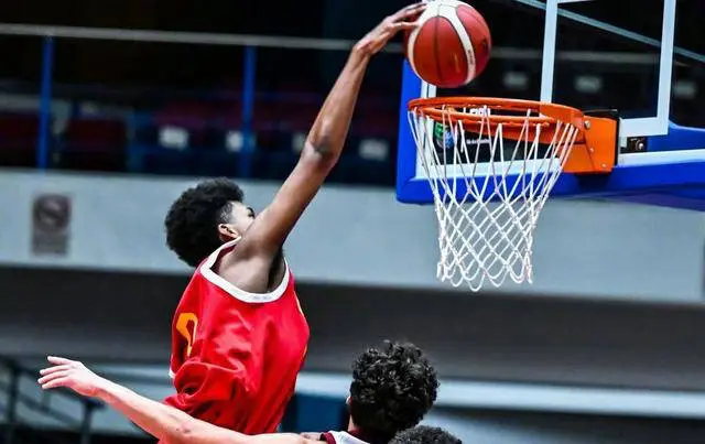 锋线混血双, src, img 锋线混血双, src, img