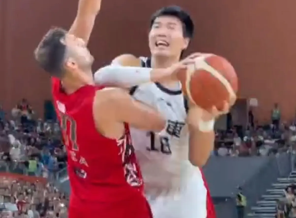 四川男篮内 四川男篮内